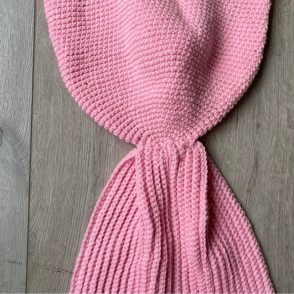 Mermaid tail blanket - Picture 5 of 12